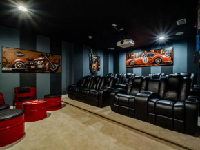 Last Minute Disney Getaway! Private Pool, Hot Tub & Games Room. Book Now! #97193